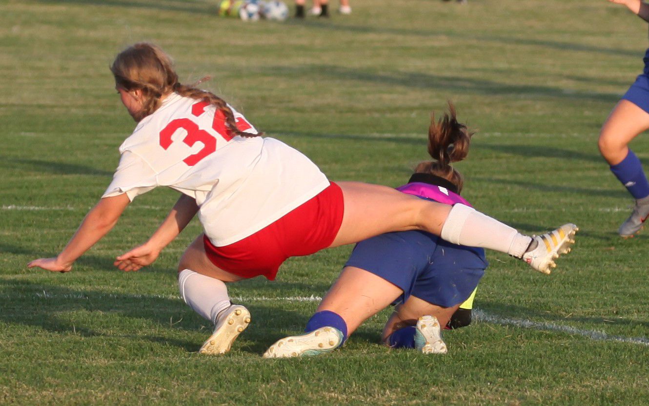 RCC v STM soccer 10.jpg